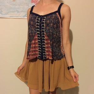 Colorful Tank Top With Embroidered Embellishment