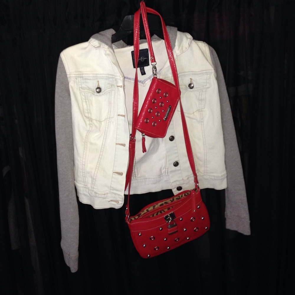 Red, w/ circle detailing, wallet purse set *9 west