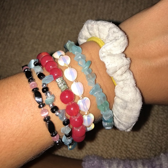 Handmade bracelets - Picture 2 of 6