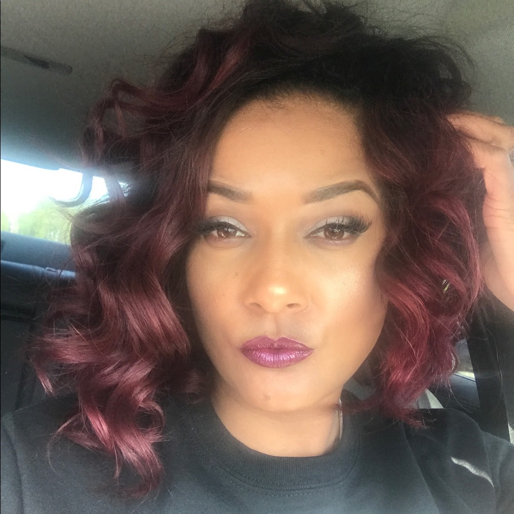 Meet your Posher, Tamela