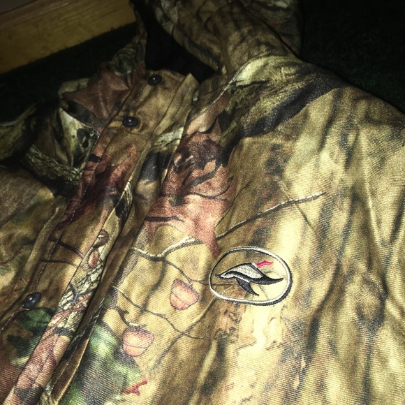 Red head Hunting Coat - Picture 5 of 5