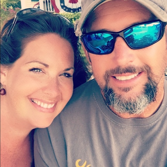 Meet your Posher, Kristen - Picture 3 of 3