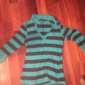 Green/blue striped shirt