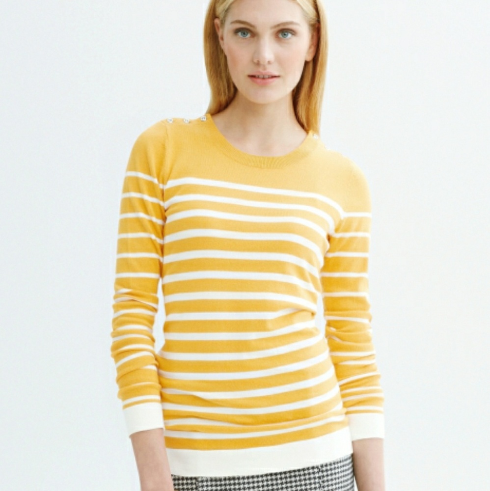 LIKE NEW Banana Republic Mustard Striped Sweater