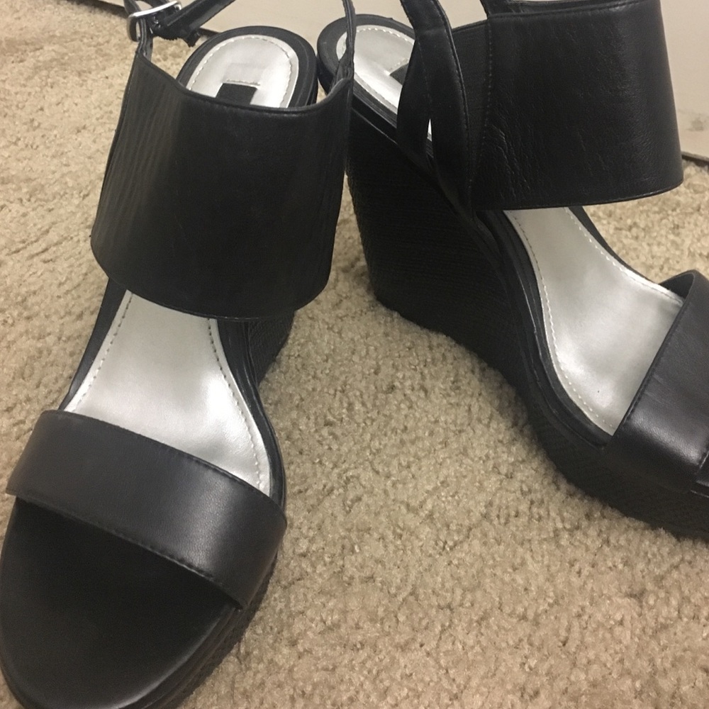 Black White House Black Market Wedges