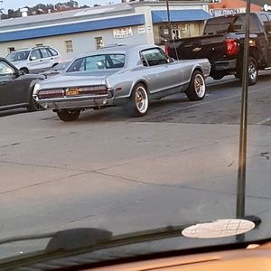 Meet your Posher, Diego