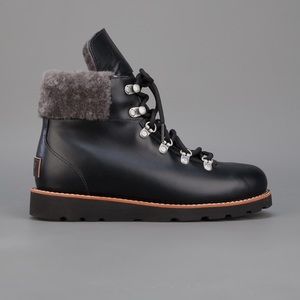 Ugg Estelle boots