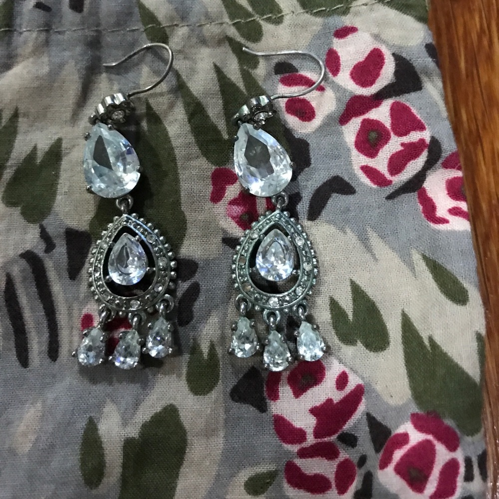 Rhinestone chandelier dangly earrings