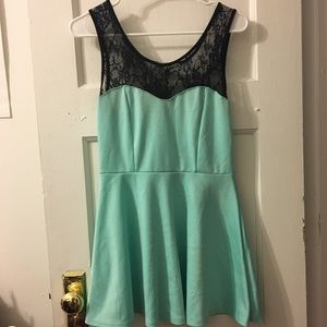 Papaya turquoise dress with black lace!