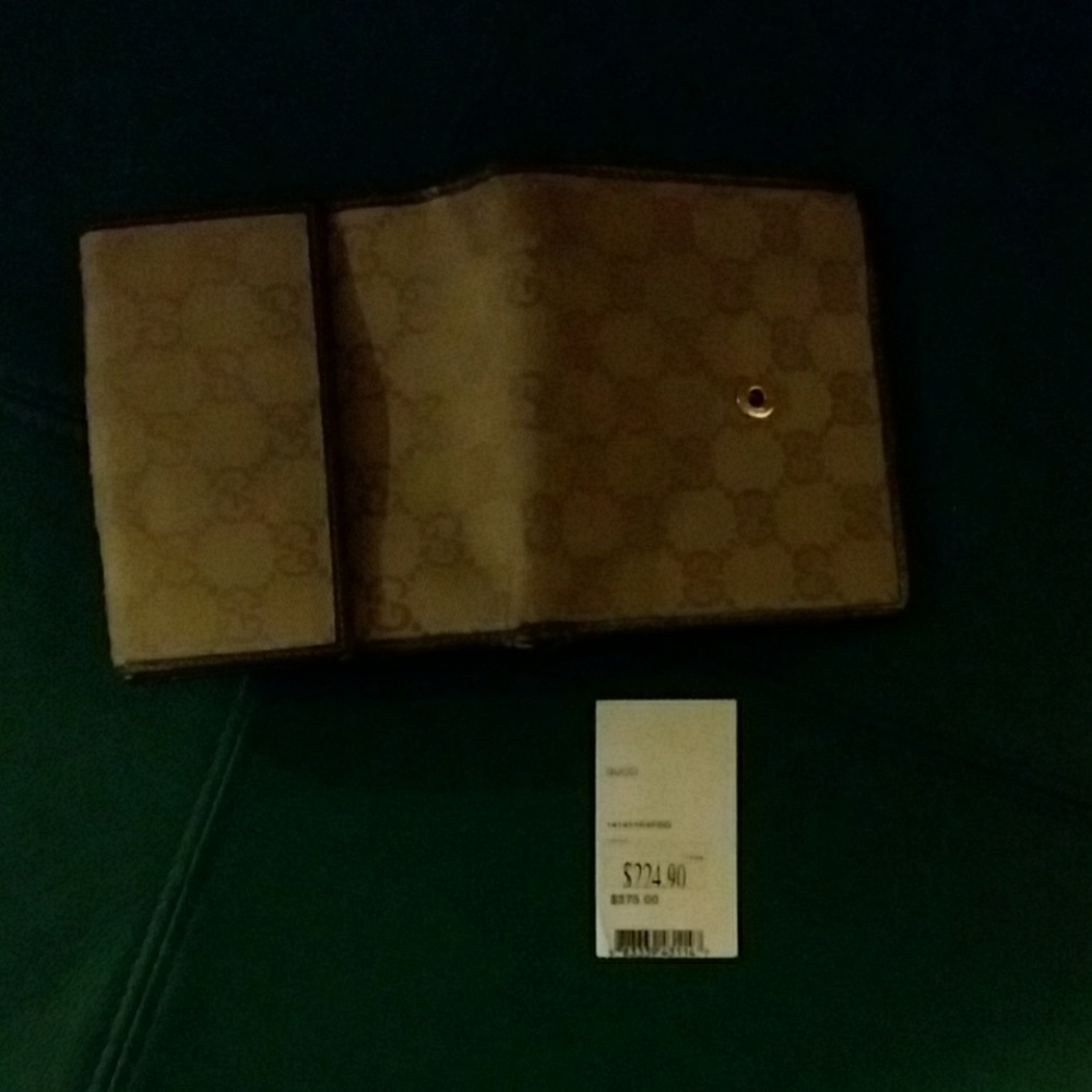 Gucci wallet authentic genuine