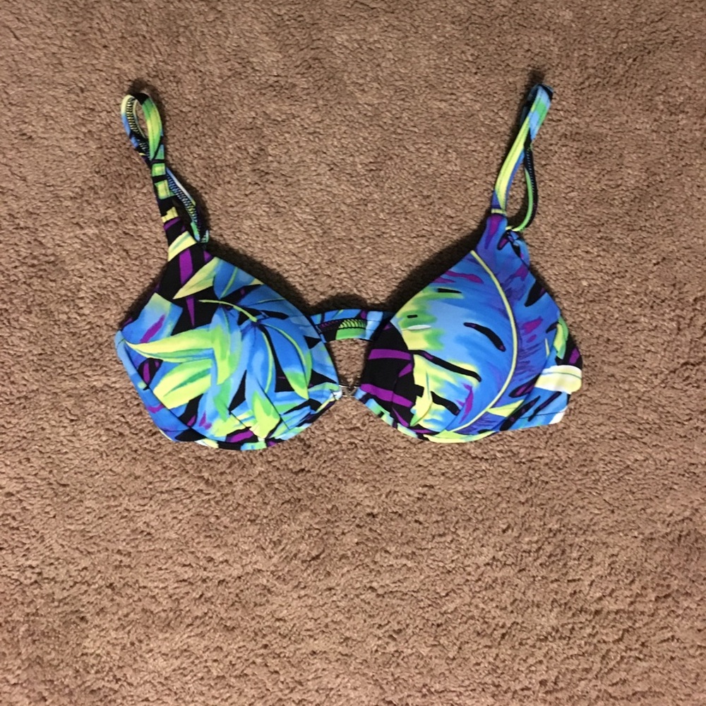 bikini top
