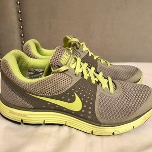 Nike Lunar Tennis Shoes