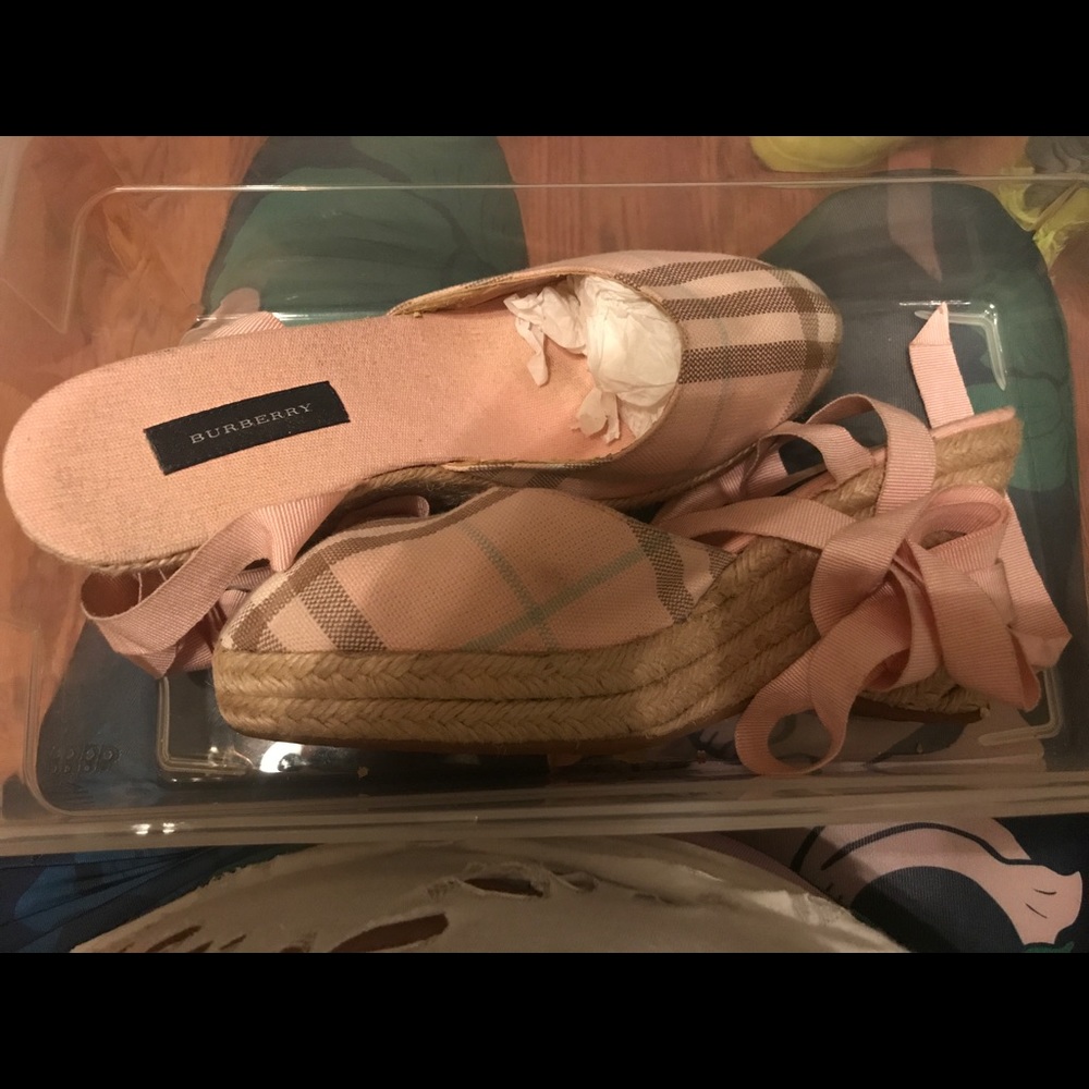Burberry espadrilles size 8