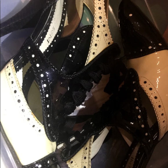 Burberry espadrilles size 8 - Picture 3 of 3