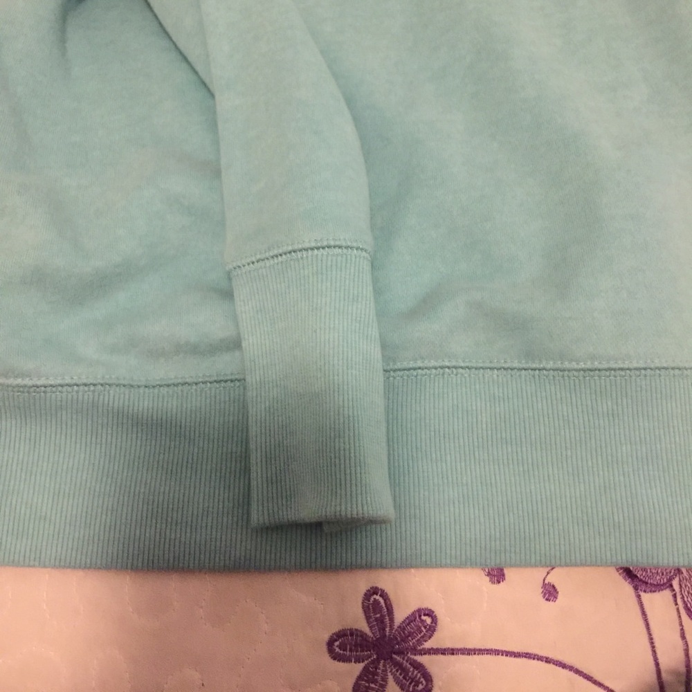 Sweatshirt - Picture 2 of 2