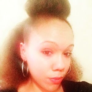 Meet your Posher, Peggy