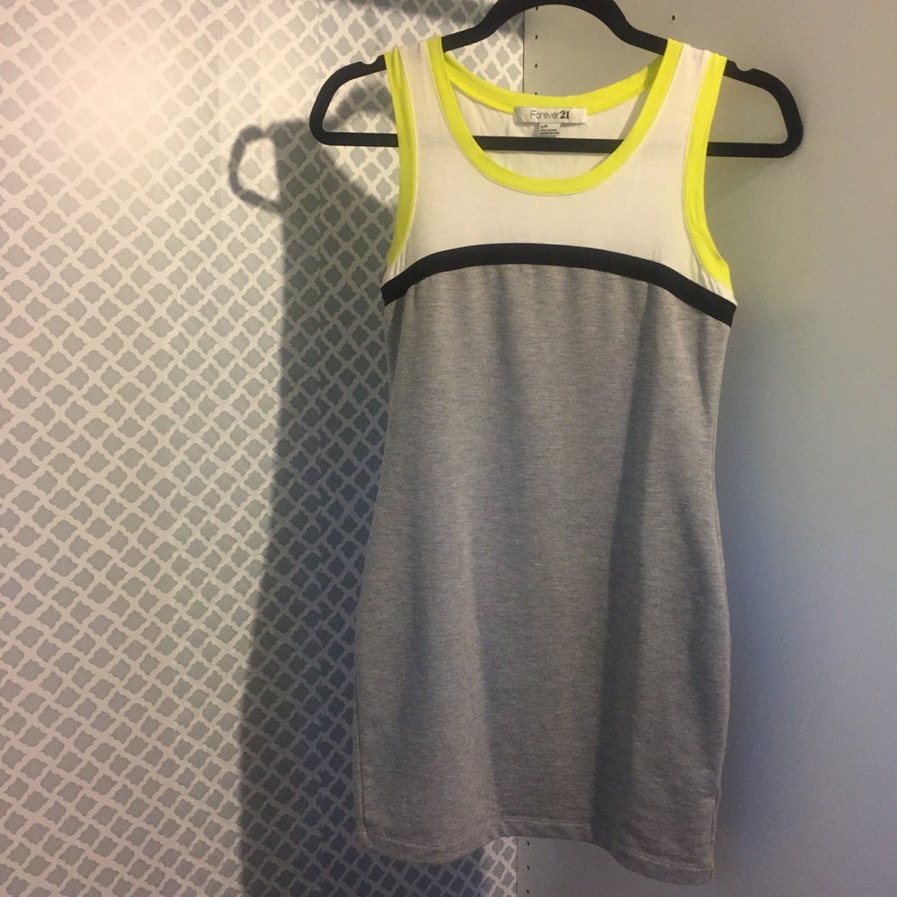 🏸Forever 21 Size S Color Block Sleeveless Top