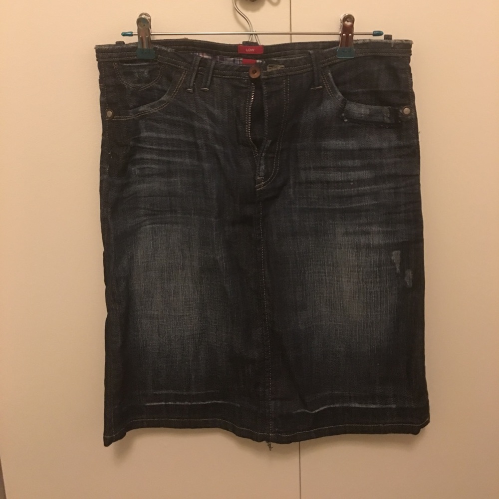 Short jean skirt 98%Cotton 2%Elastane