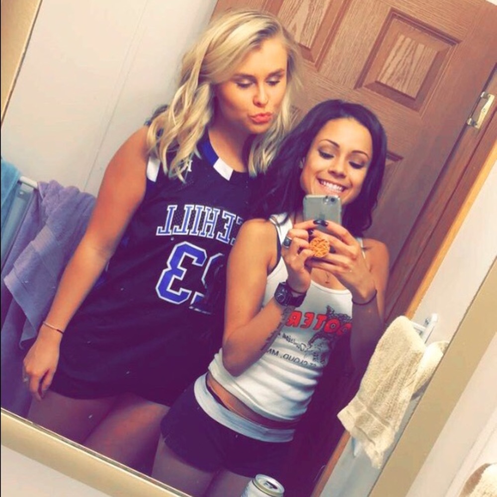 Meet your Posher, Sirena