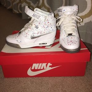 Nike Sky Hi Air Revolution