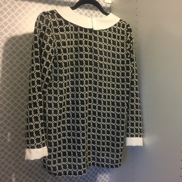 🇮🇹 Size M Lightweight Chain Print Blouse - Picture 4 of 5