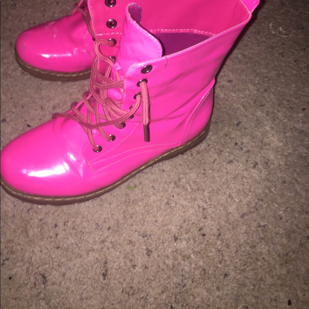 Neon Boots - Picture 2 of 3