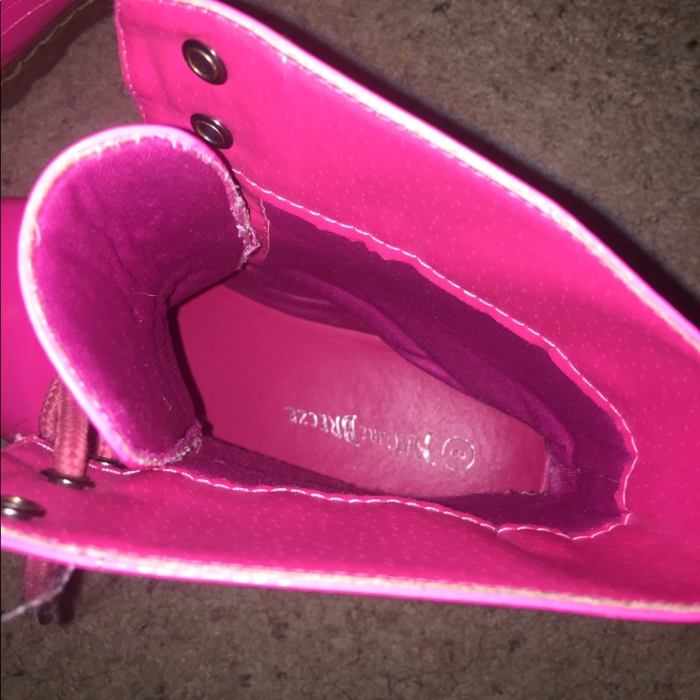 Neon Boots - Picture 3 of 3