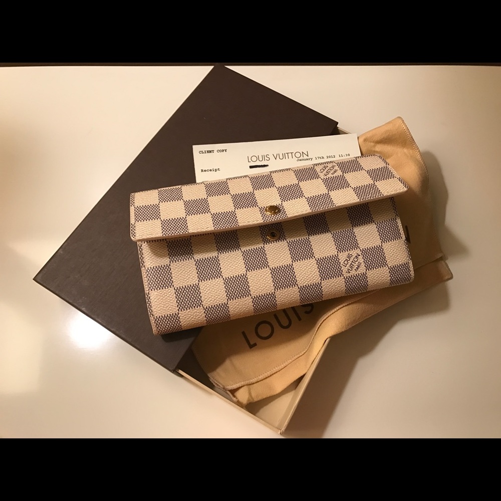 LV monagram azure wallet