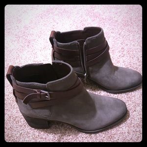Sam Edelman NWOT Hannah Lug Sole Booties
