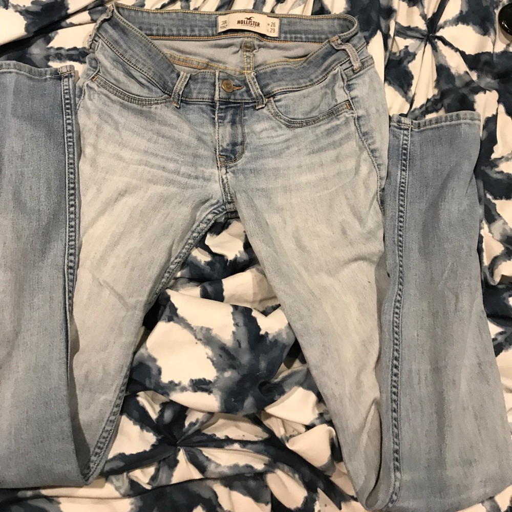 Hollister jeans