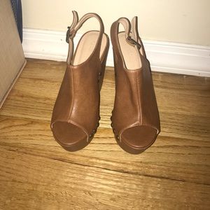 brown wedge