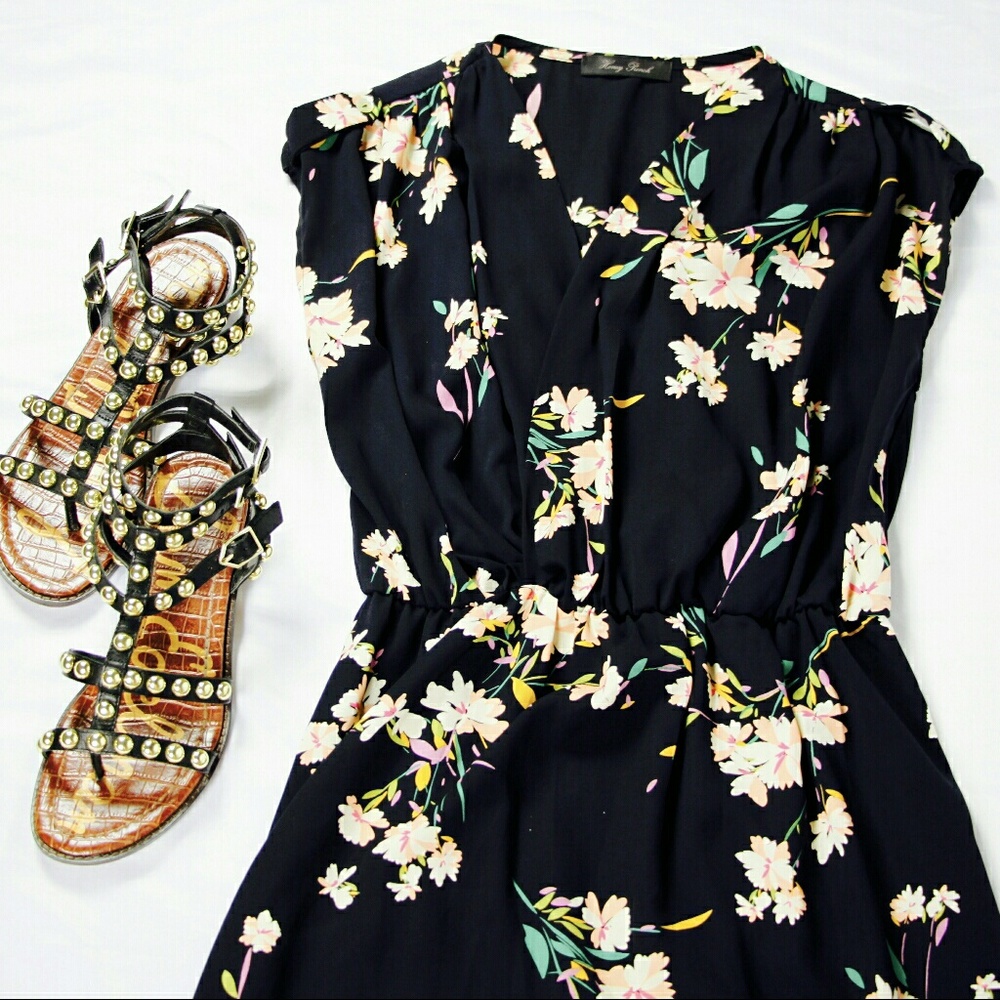 ❌SOLD ❌ [Honey Punch] Sleeveless Floral Dress - Picture 3 of 8