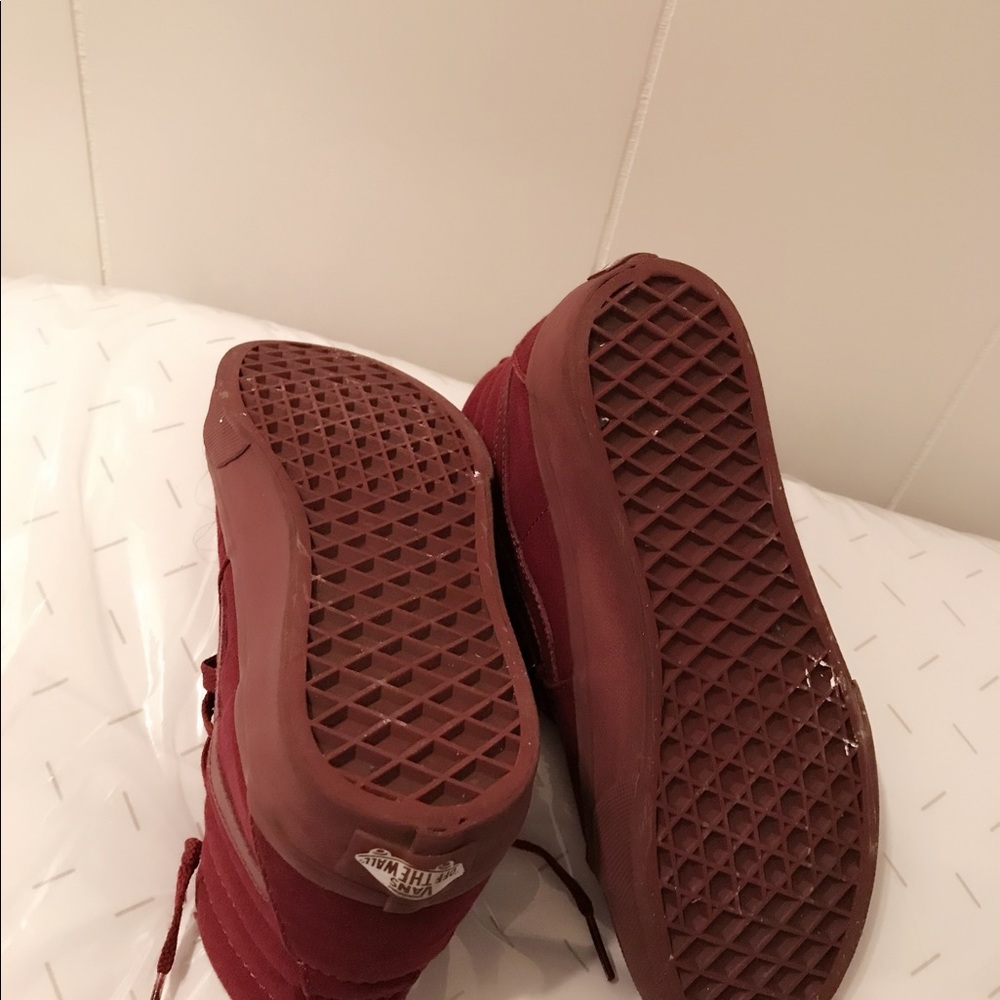 Vans - Picture 4 of 4