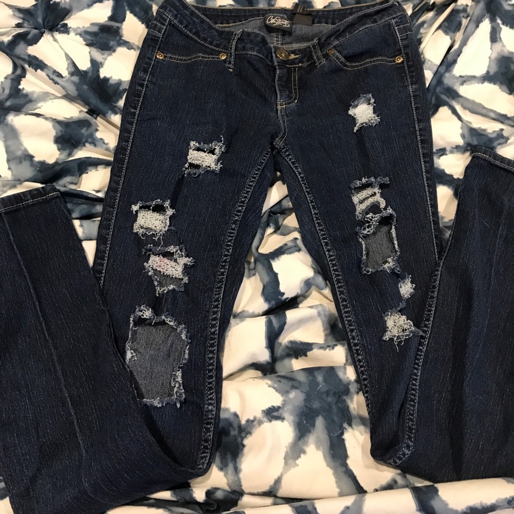 ripped skinny jeans