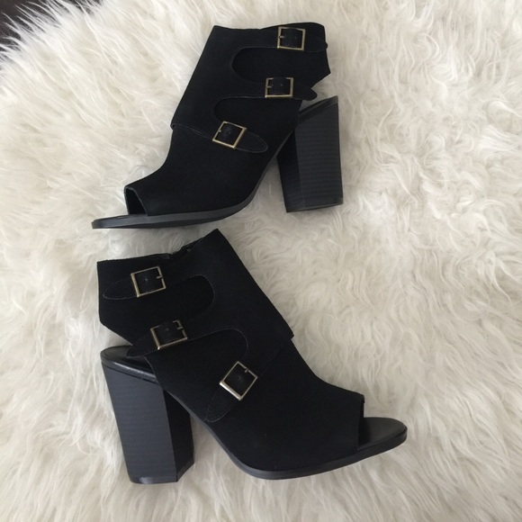 Melrose and Market Shoes - Melrose and Market black open toe buckle bootie