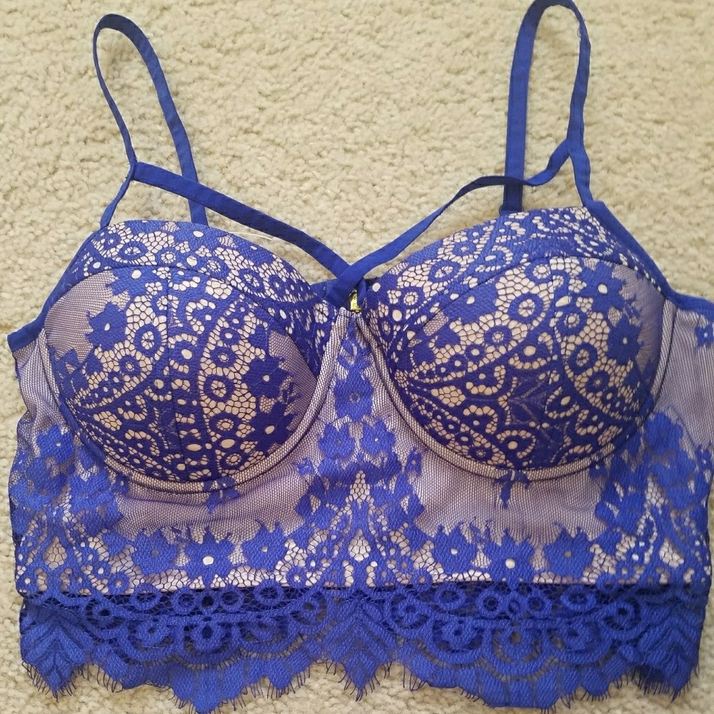 Lace bustier crop top