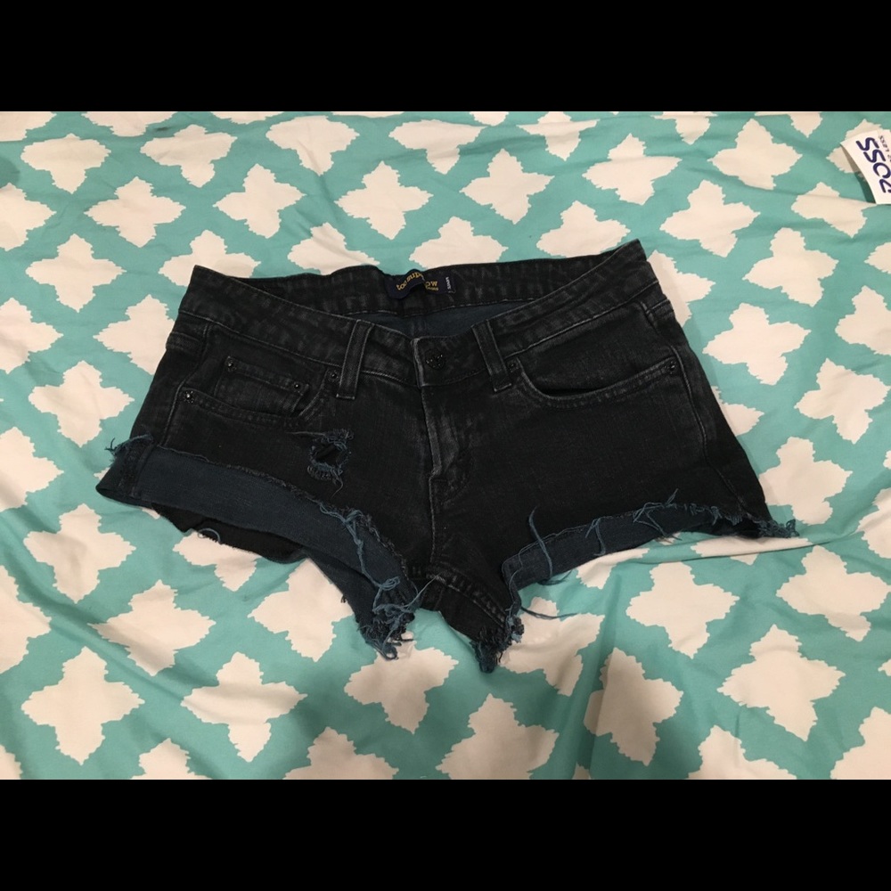 Levi Short shorts