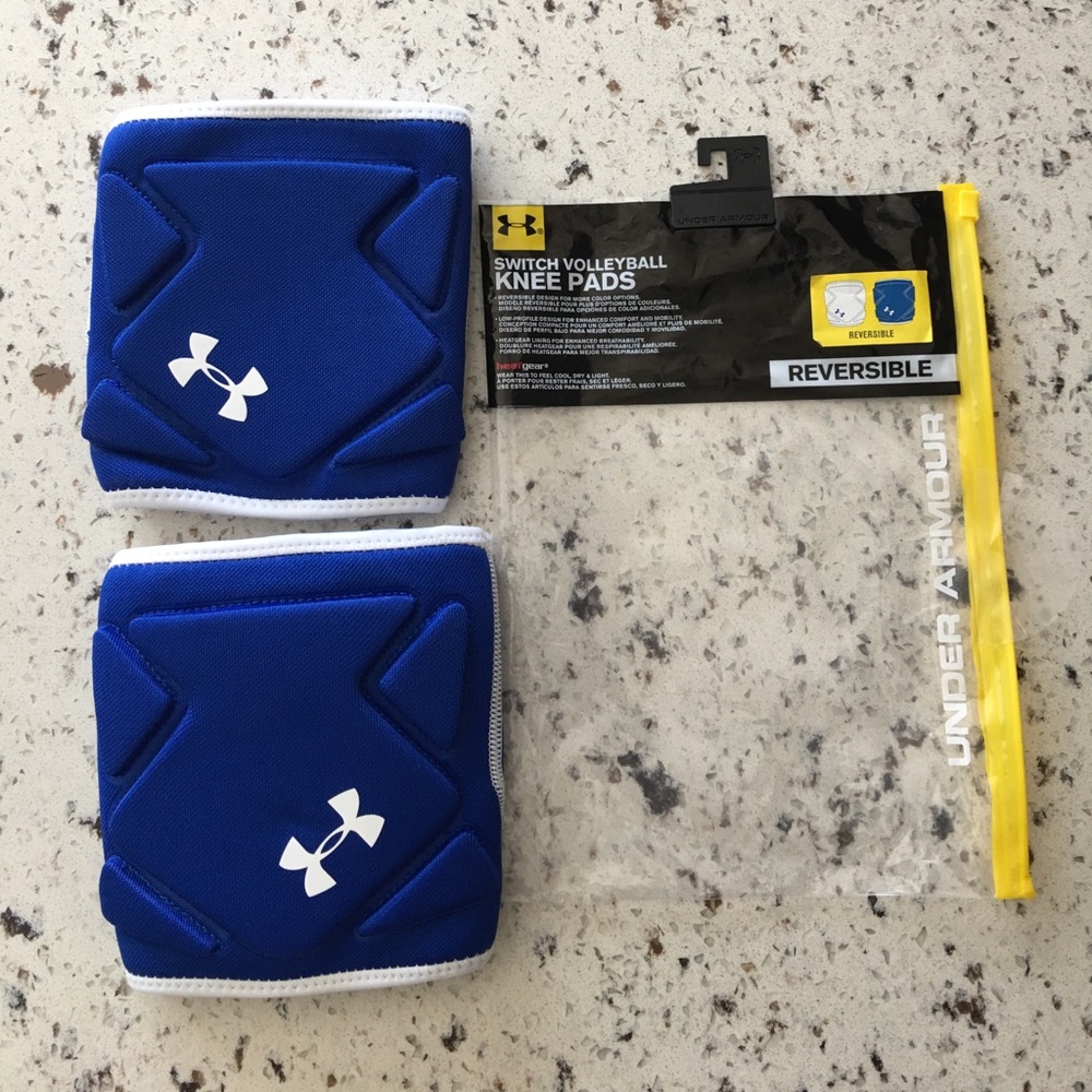 NWT!!! UnderArmour Switch Volleyball Knee Pads.