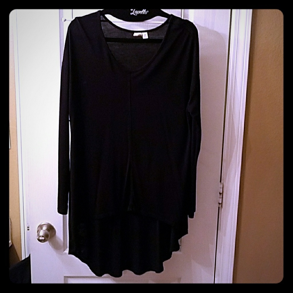 High Low black long sleeve top