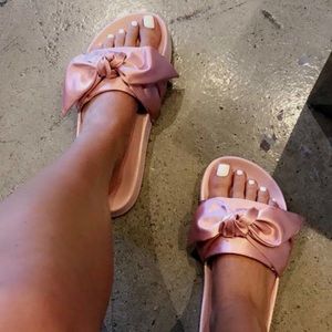 Fenty puma bow slides