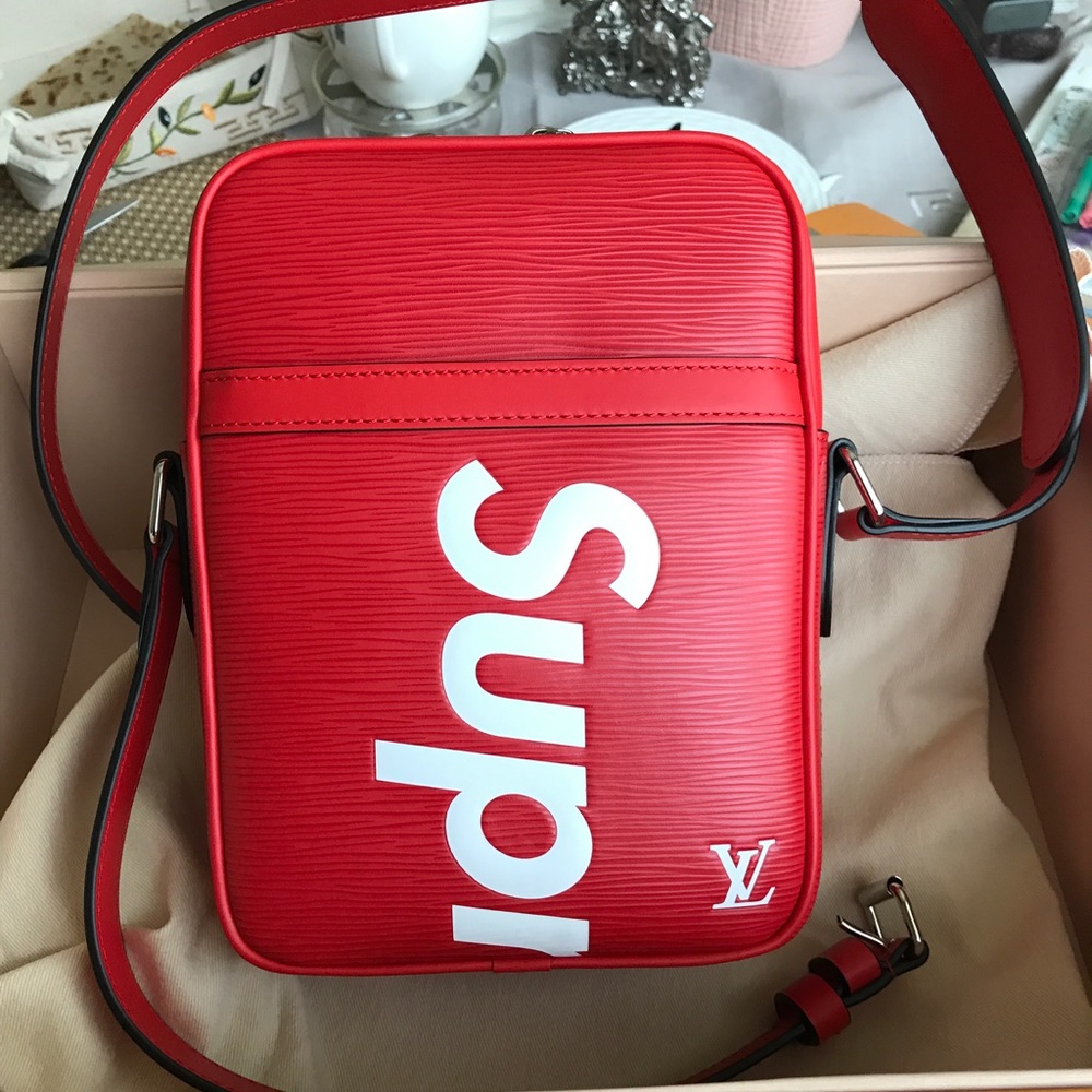 Louis Vuitton X Supreme PM