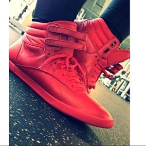 Reebok high top shoes