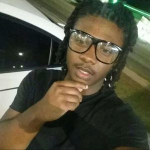 Meet your Posher, Aaron-jay