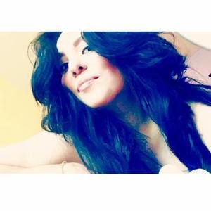 Meet your Posher, Aida