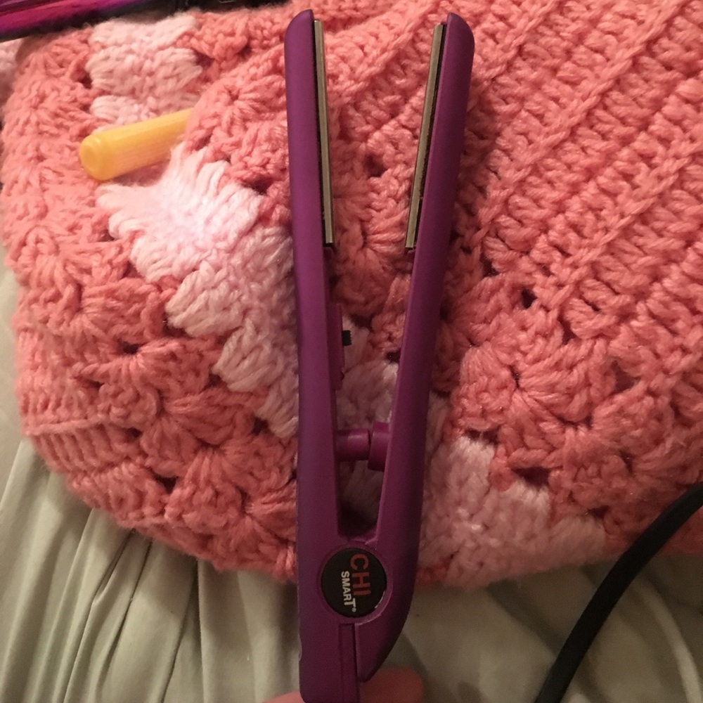 chi smart mini hair straightener