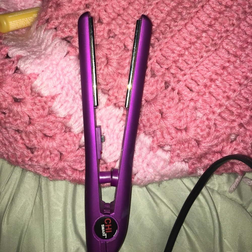 chi smart mini hair straightener - Picture 2 of 5