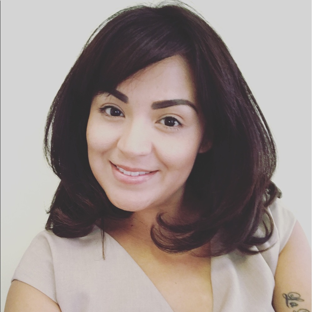 Meet your Posher, Alexandra