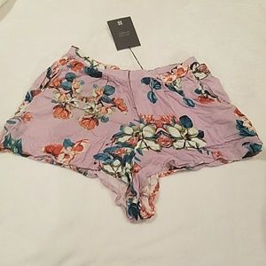 🆕Lavender Floral shorts