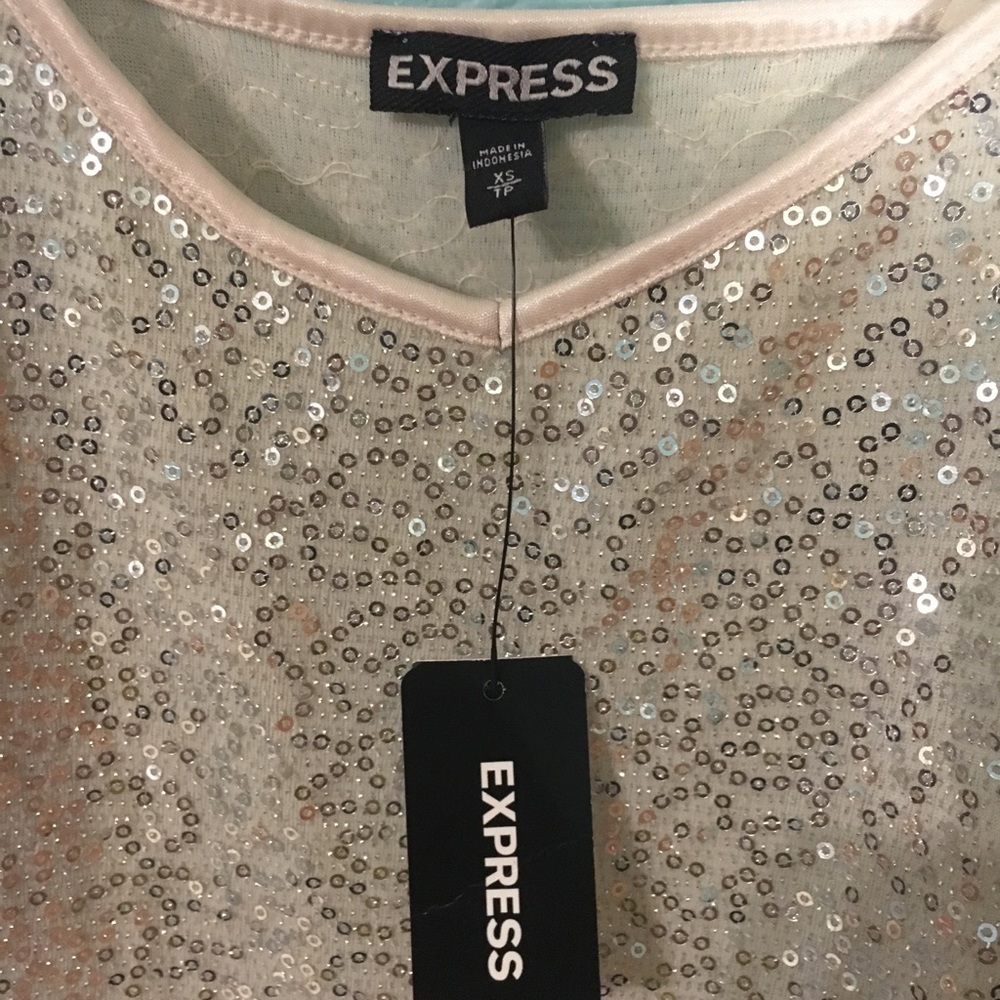 Express sequin tank NWT