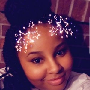 Meet your Posher, Ariel